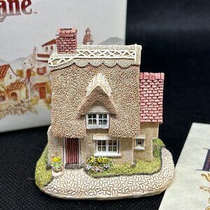 Lilliput Lane “Cherry Cottage” collectible cottage